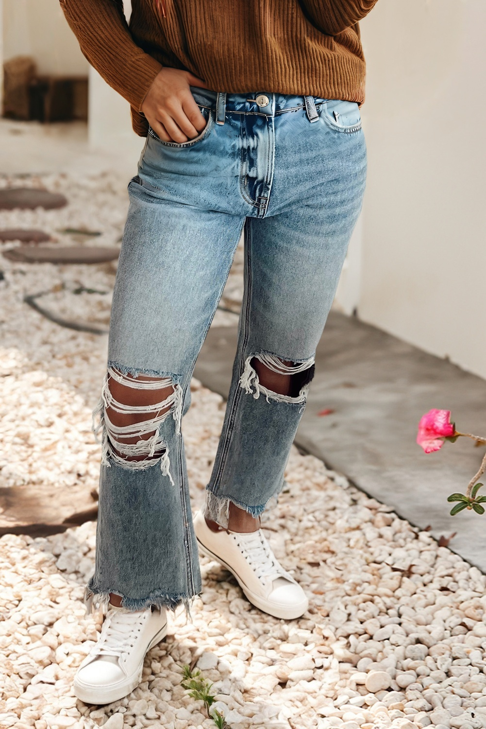 Ldc Raw Hem Ripped Open Knee Shift Jeans